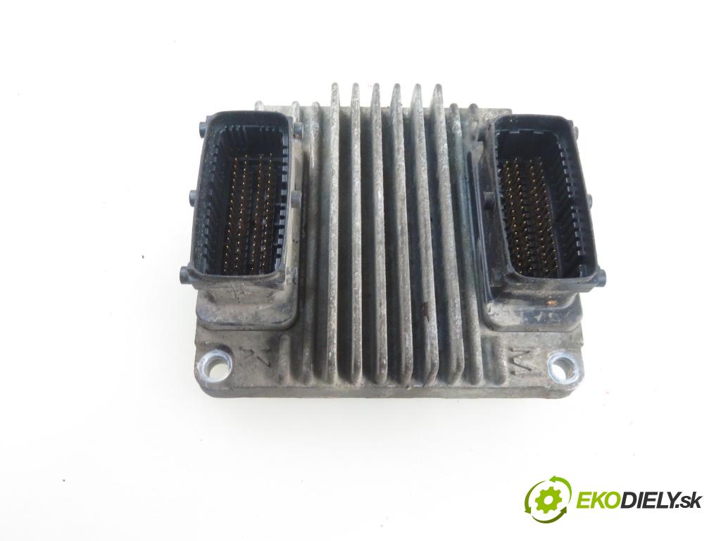 OPEL ASTRA G liftback (T98) HB 2004 66,00 1.4 16V - X 14 XE 1389,00 Riadiaca jednotka Motor 12242030