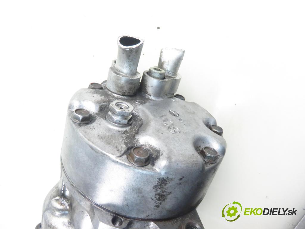 VW GOLF IV (1J1) HB 1999 74,00 1.9 TDI 4motion - ATD 1896,00 KOMPRESOR: klimatizácie 1J0820803F (Kompresory klimatizácie)