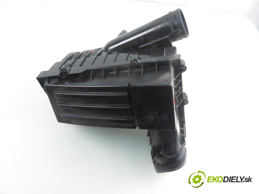 VW PASSAT B6 (3C2) SEDAN 2005 103,00 2.0 TDI 16V - BKP 1968,00 Obal filtra vzduchu 3C0129607AG ; 3C0129601AN (Obaly filtrov vzduchu)