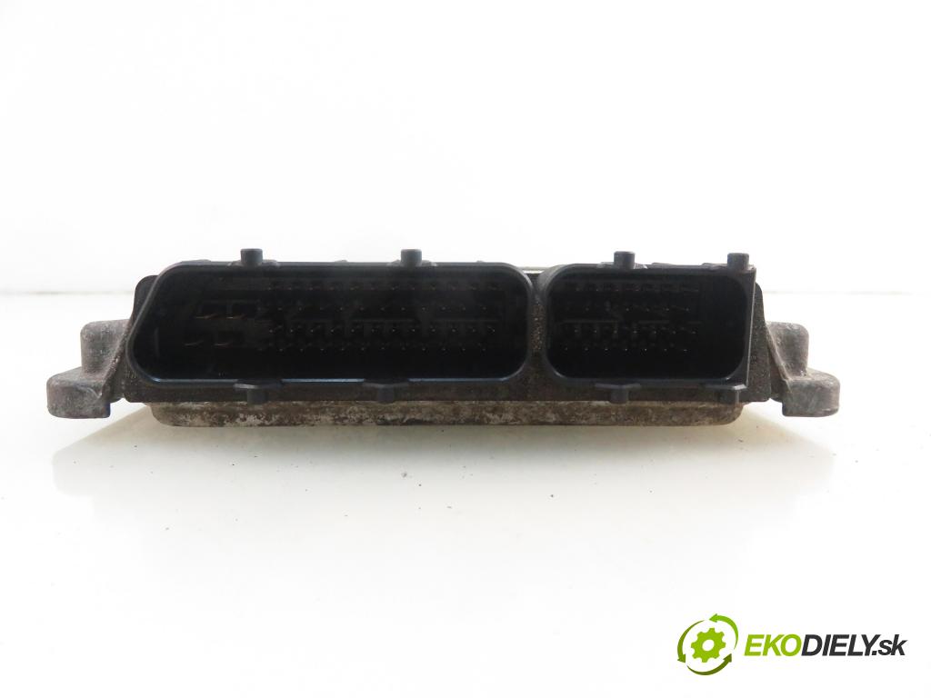 FIAT PANDA (169_) HB 2007 40,00 1.1 54 - 187 A1.000 1108,00 Riadiaca jednotka Motor 51793113 ; IAW4AFSS