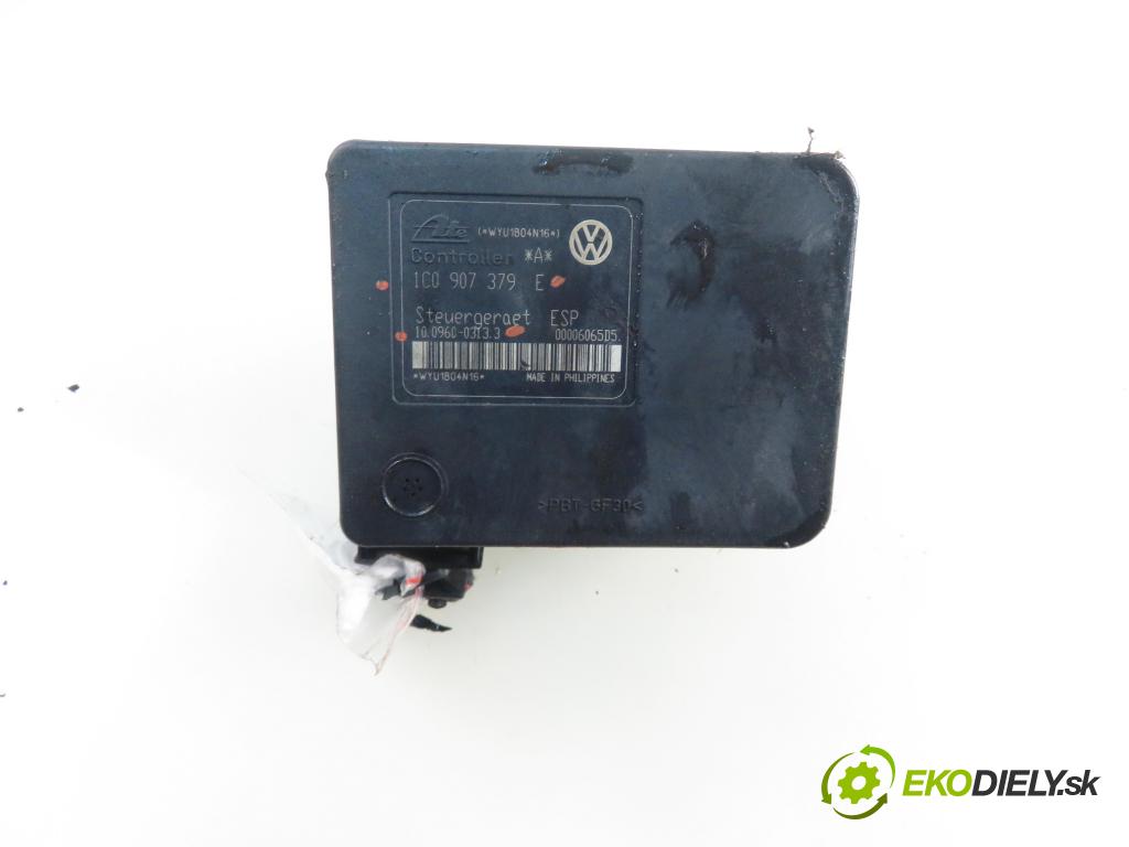 VW GOLF IV (1J1) HB 2001 55,00 1.4 16V - AXP 1390,00 Pumpa ABS 1C0907379E ; 10096003133 (Pumpy ABS)