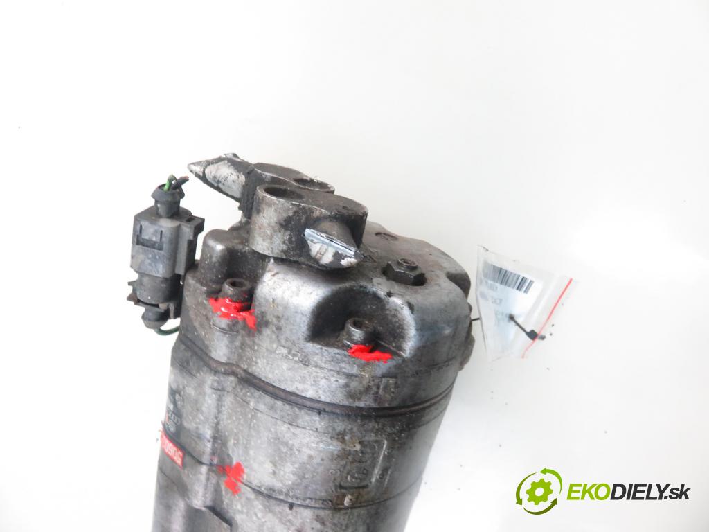 VW GOLF IV (1J1) HB 2001 55,00 1.4 16V - AXP 1390,00 KOMPRESOR: klimatizácie 1J0820803G (Kompresory klimatizácie)