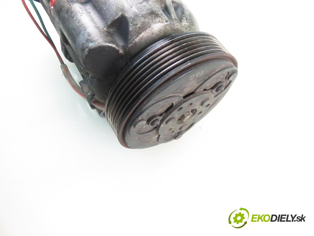 VW GOLF IV (1J1) HB 2001 55,00 1.4 16V - AXP 1390,00 KOMPRESOR: klimatizácie 1J0820803G (Kompresory klimatizácie)