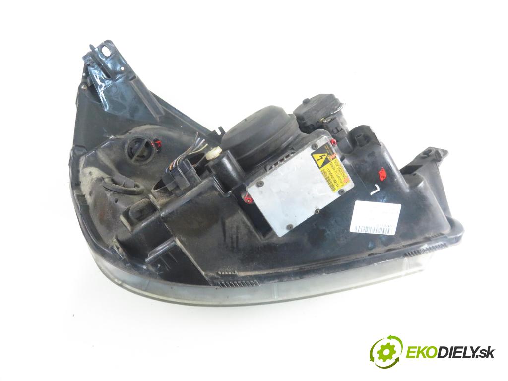 RENAULT ESPACE IV (JK0/1_) MINIVAN 2003 110,00 2.2 dCi (JK0H) 150 - G9T 742 2188,00 světlo LP 5DV00829000