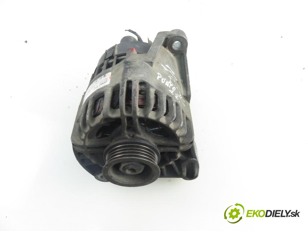 FIAT PUNTO (188_) HB 2003 44,00 1.2 60 - 188 A4.000 1242,00 Alternátor MS1022118220 ; 46843093 (Alternátory)