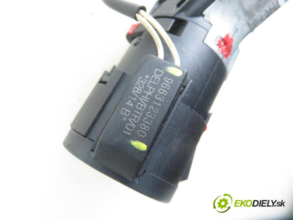 PEUGEOT 308 SW II KOMBI 2014 133,00 2.0 GT BlueHDi 180 - AHW (DW10FC) 1997,00 spinačka 36454600 ; 9663123380 (Spínacie skrinky a kľúče)