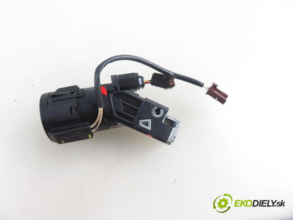 PEUGEOT 308 SW II KOMBI 2014 133,00 2.0 GT BlueHDi 180 - AHW (DW10FC) 1997,00 spinačka 36454600 ; 9663123380 (Spínacie skrinky a kľúče)