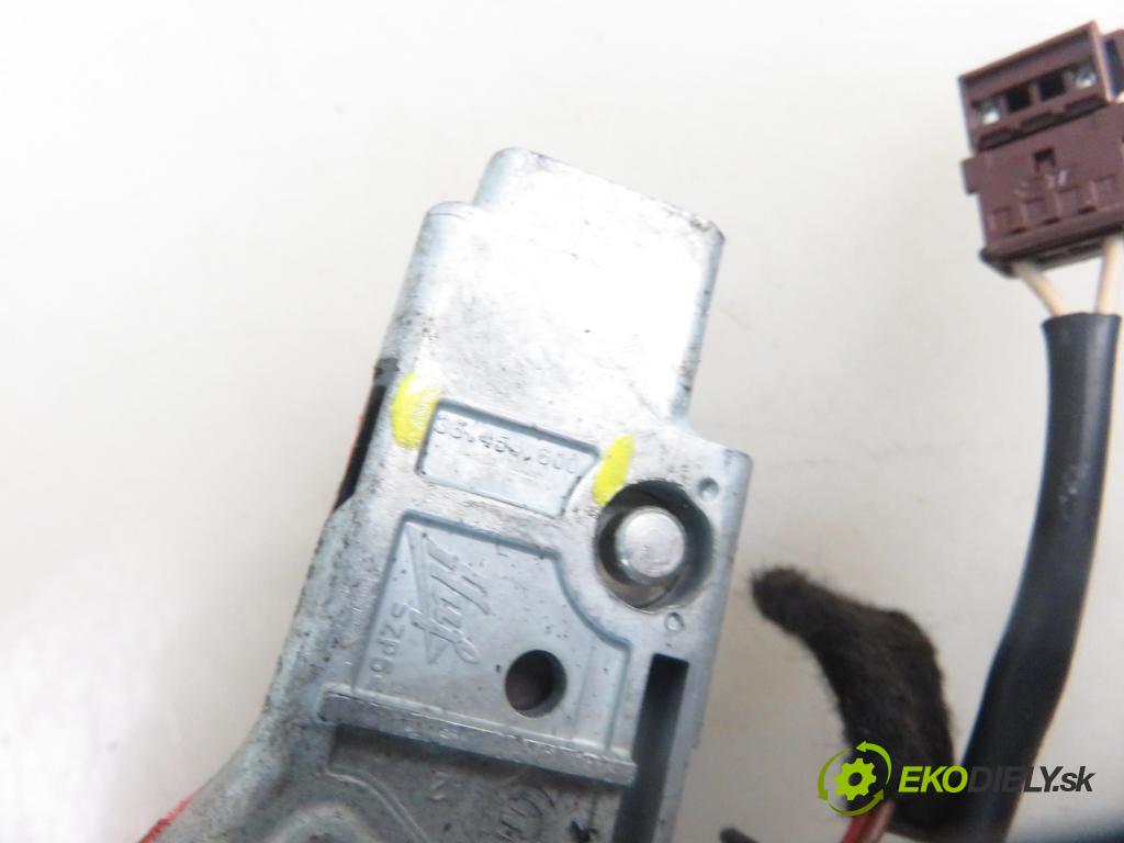 PEUGEOT 308 SW II KOMBI 2014 133,00 2.0 GT BlueHDi 180 - AHW (DW10FC) 1997,00 spinačka 36454600 ; 9663123380 (Spínacie skrinky a kľúče)