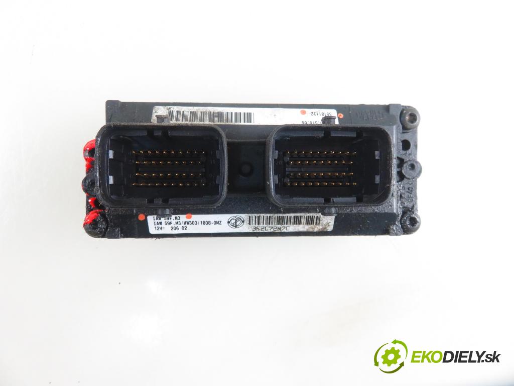 FIAT PUNTO (188_) HB 2002 44,00 1.2 60 - 188 A4.000 1242,00 Riadiaca jednotka Motor IAW59FM3 ; 55181132