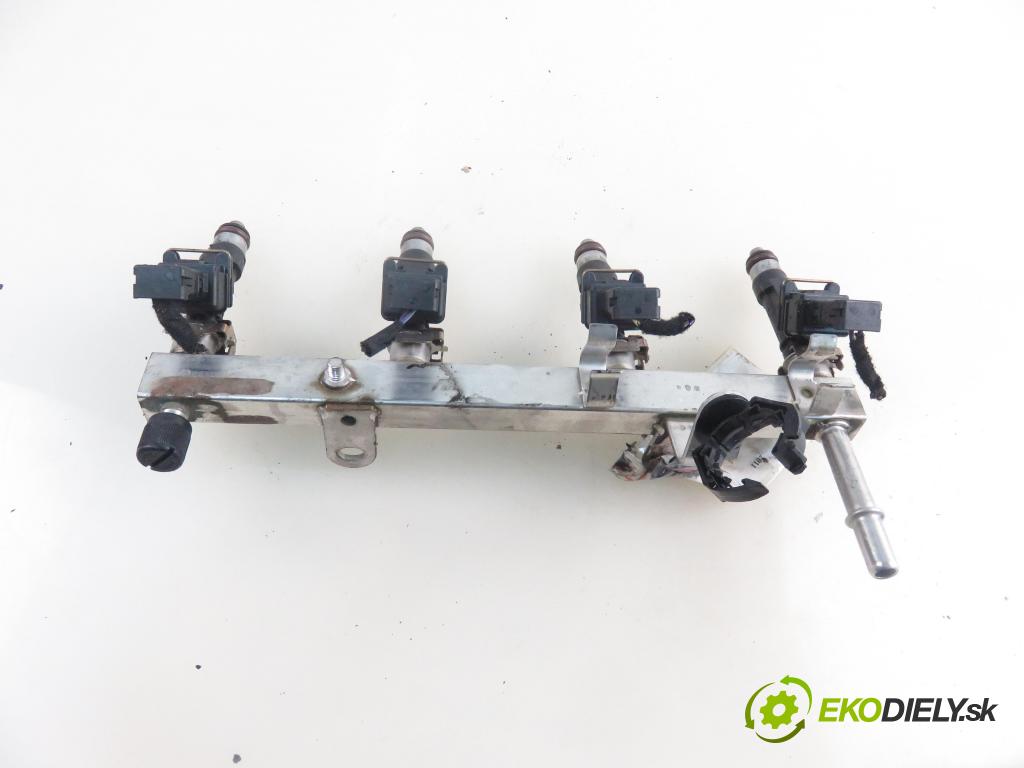 OPEL ASTRA J Sports Tourer (P10) KOMBI 2011 103,00 1.4 Turbo - A 14 NET 1364,00 Lišta vstrekovacia 0280151247 ; 55565971 (Vstrekovacie lišty)