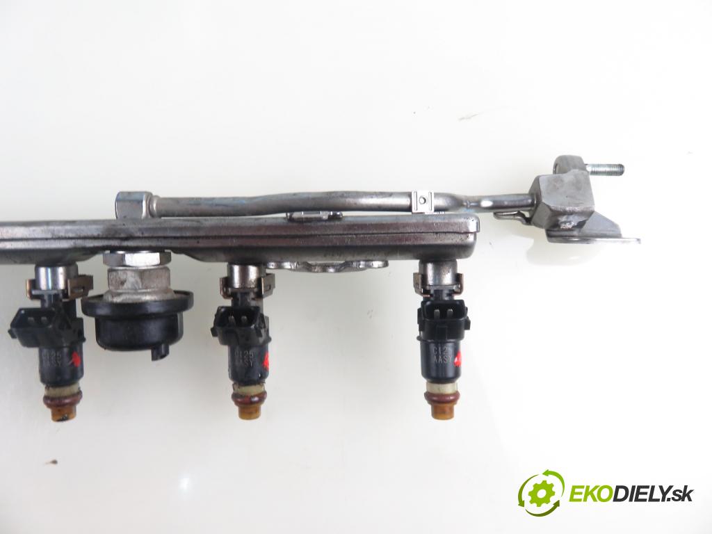 HONDA INSIGHT (ZE_) HB 2010 65,00 1.3 Hybrid 1339,00 Lišta vstrekovacia (Vstrekovacie lišty)