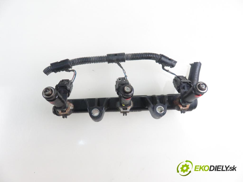 VW FOX (5Z1, 5Z3) HB 2007 40,00 1.2 - BMD 1198,00 Lišta vstrekovacia 03D906031F ; 03D133319J ; 03D133329B (Vstrekovacie lišty)