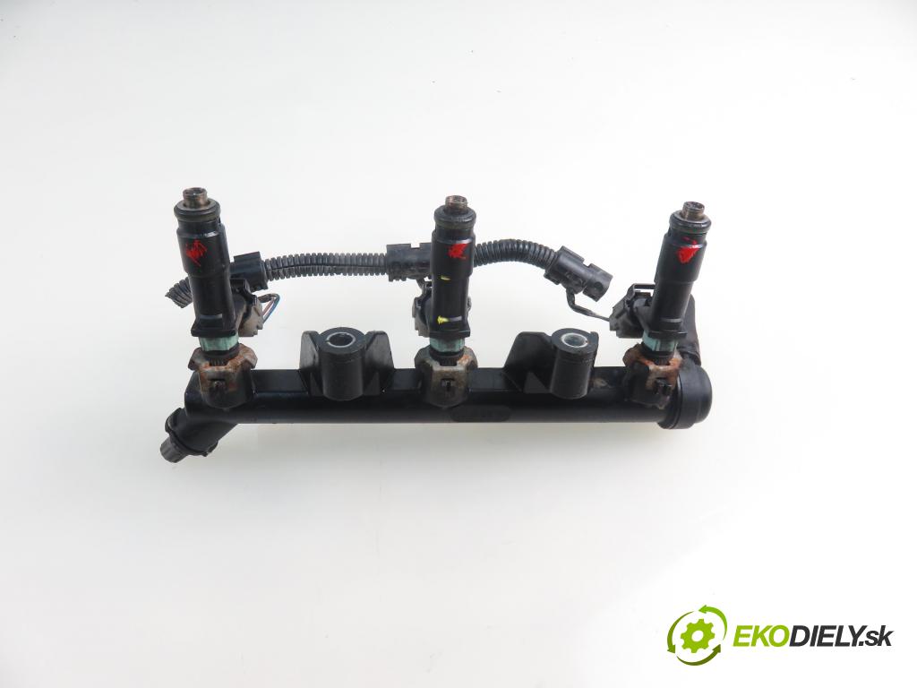 VW FOX (5Z1, 5Z3) HB 2007 40,00 1.2 - BMD 1198,00 Lišta vstrekovacia 03D906031F ; 03D133319J ; 03D133329B (Vstrekovacie lišty)