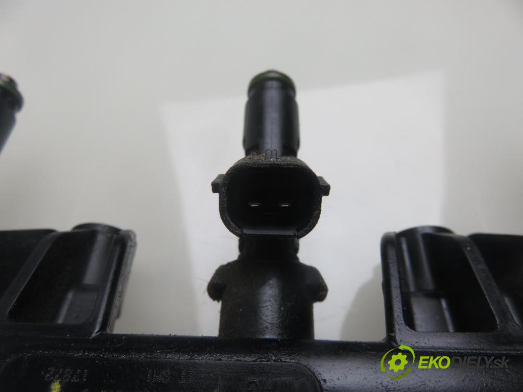 VW FOX (5Z1, 5Z3) HB 2007 40,00 1.2 - BMD 1198,00 Lišta vstrekovacia 03D906031F ; 03D133319J ; 03D133329B (Vstrekovacie lišty)