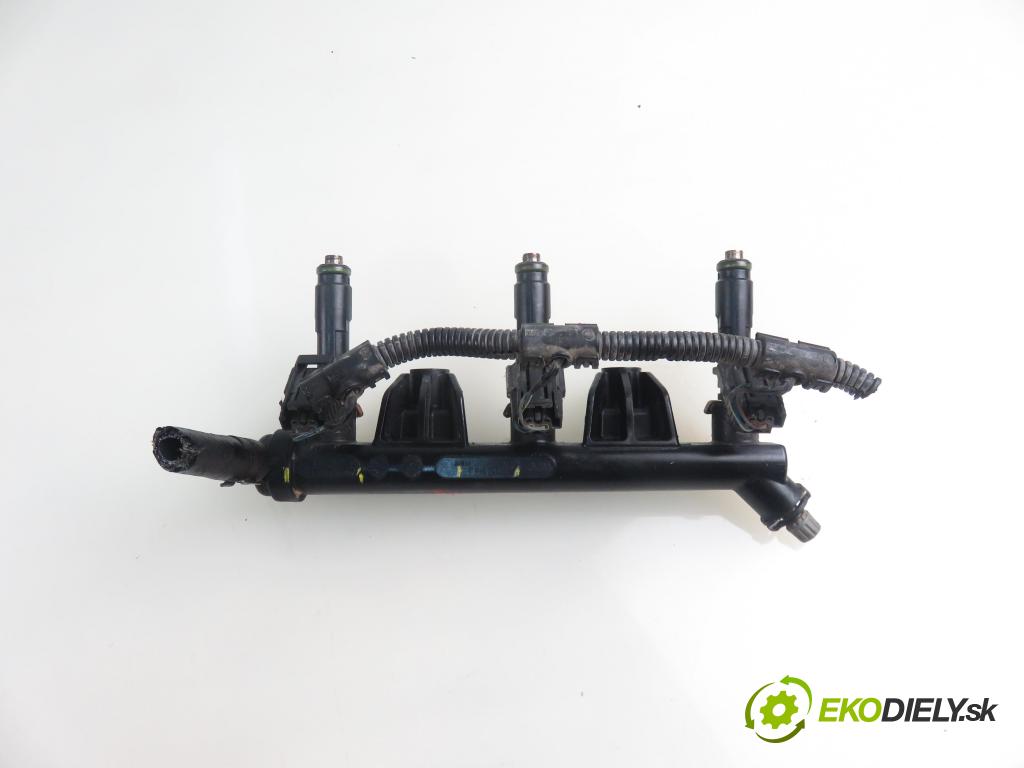 VW FOX (5Z1, 5Z3) HB 2007 40,00 1.2 - BMD 1198,00 Lišta vstrekovacia 03D906031F ; 03D133319J ; 03D133329B (Vstrekovacie lišty)