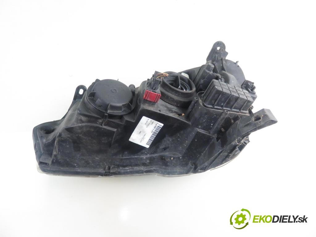 OPEL CORSA C (X01) HB 2002 55,00 1.2 16V 75 - Z 12 XE 1199,00 světlo PP 0301172208