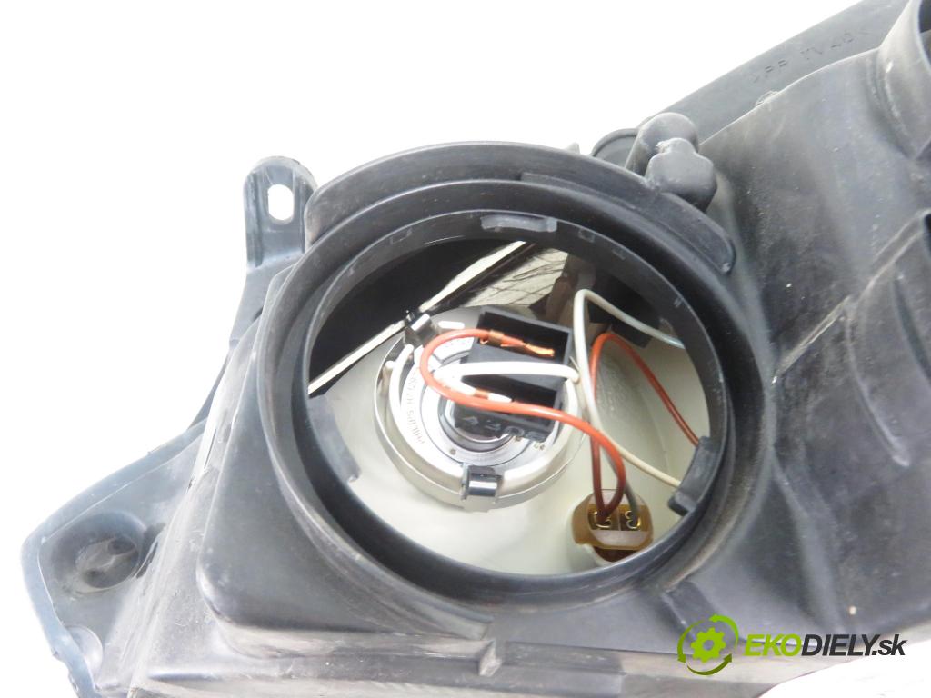 OPEL CORSA C (X01) HB 2002 55,00 1.2 16V 75 - Z 12 XE 1199,00 světlo PP 0301172208