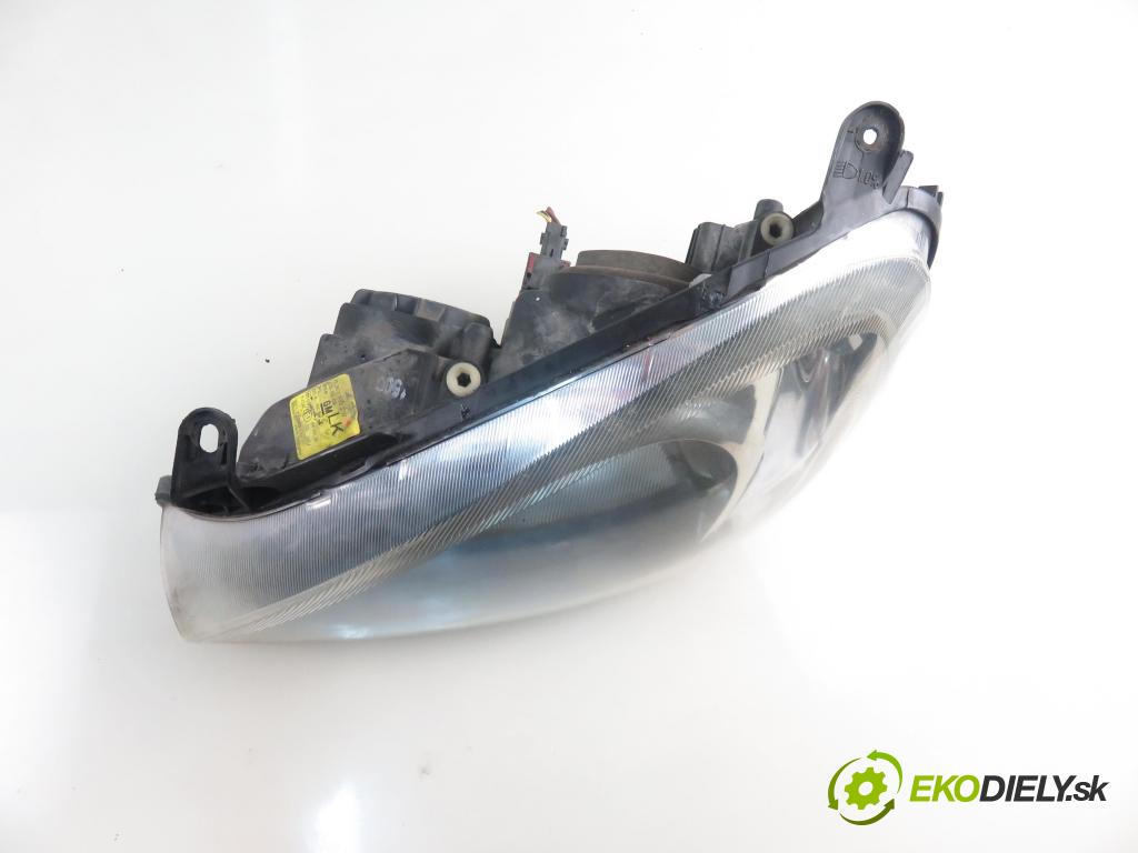 OPEL CORSA C (X01) HB 2002 55,00 1.2 16V 75 - Z 12 XE 1199,00 světlo LP 0301172207