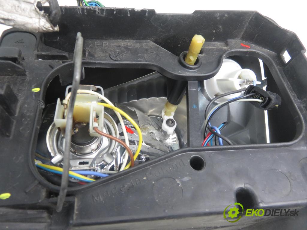 FIAT PANDA (169_) HB 2007 40,00 1.1 54 - 187 A1.000 1108,00 světlo PP 41680748DX