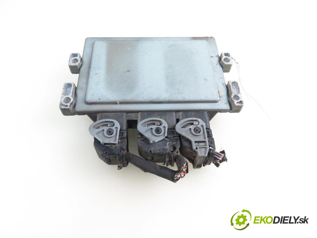 RENAULT CLIO III Grandtour (KR0/1_) KOMBI 2010 76,00 1.2 16V TCE - D4F 786 1149,00 Riadiaca jednotka Motor S120202120A ; 8201077701 ; 8200700600
