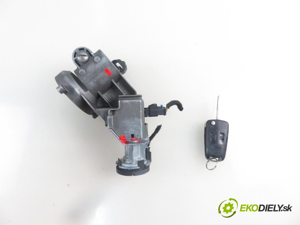 OPEL CORSA D (S07) HB 2007 55,00 1.3 CDTI - Z 13 DTJ 1248,00 spinačka 55703083 (Spínacie skrinky a kľúče)