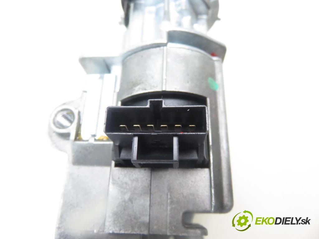 OPEL CORSA D (S07) HB 2007 55,00 1.3 CDTI - Z 13 DTJ 1248,00 spinačka 55703083 (Spínacie skrinky a kľúče)