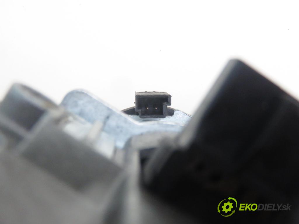 OPEL CORSA D (S07) HB 2007 55,00 1.3 CDTI - Z 13 DTJ 1248,00 spinačka 55703083 (Spínacie skrinky a kľúče)