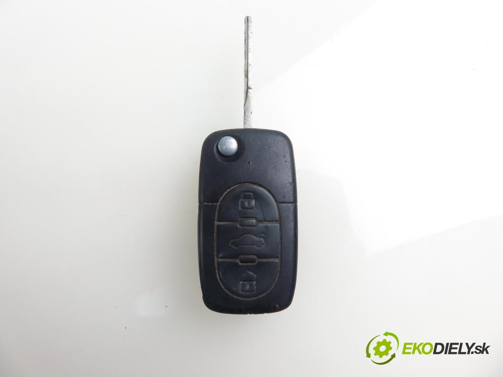 AUDI A3 (8P1) HB 2006 103,00 2.0 TDI PD 16V 140 1968,00 spinačka 1K0905851B ; 1K0905865 (Spínacie skrinky a kľúče)