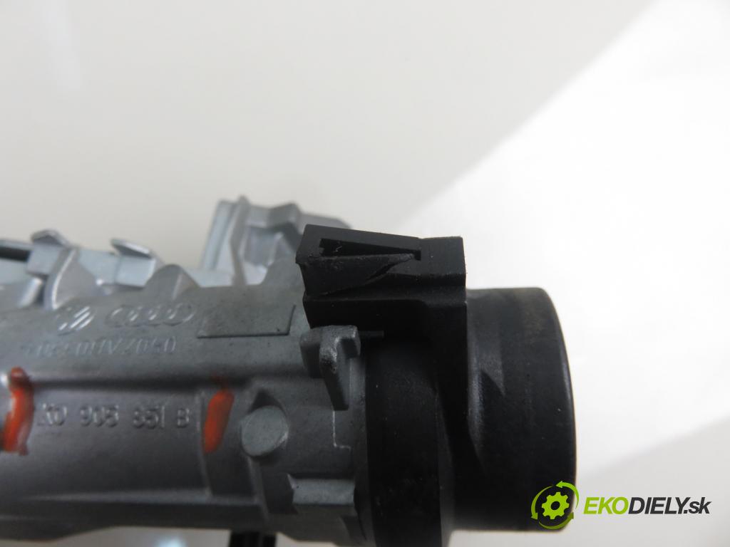 AUDI A3 (8P1) HB 2006 103,00 2.0 TDI PD 16V 140 1968,00 spinačka 1K0905851B ; 1K0905865 (Spínacie skrinky a kľúče)