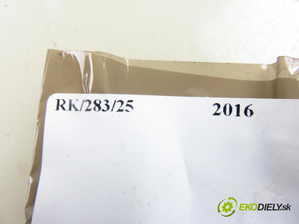 TOYOTA AVENSIS sedan (_T27_) SEDAN 2016 105,00 2.0 D-4D (WWT271_) - 2WW 1995,00 Ventilátor vetráku AV2727008105