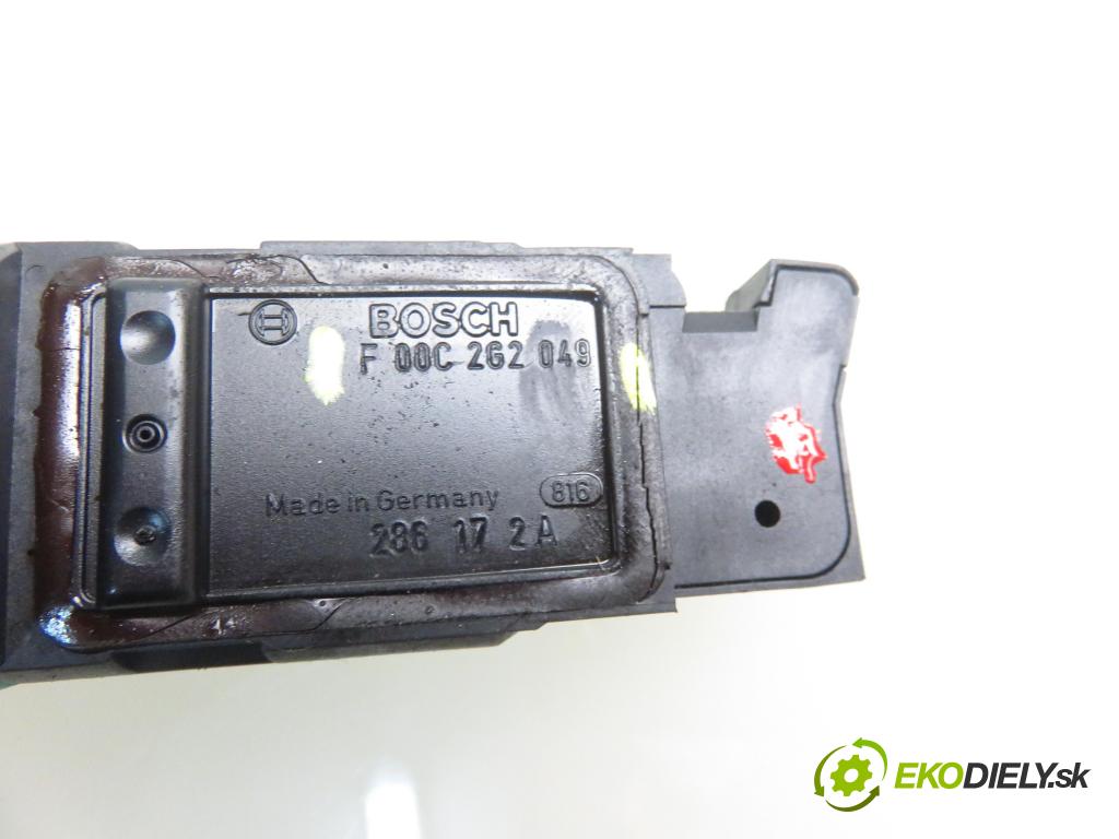 AUDI A3 (8L1) HB 2002 132,00 1.8 T 180 - AUQ 1781,00 váha vzduchu vzduchu F00C2G2049