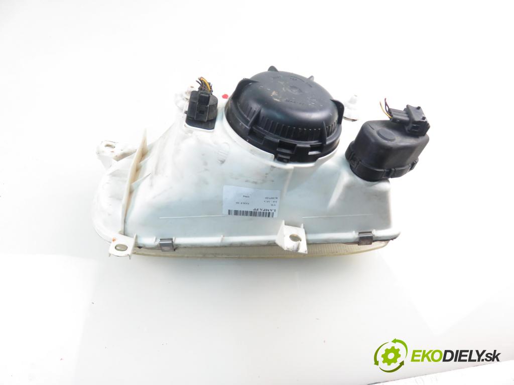 VW GOLF III (1H1) HB 1994 55,00 1.6 8V 75 - AEA 1598,00 Svetlo PP