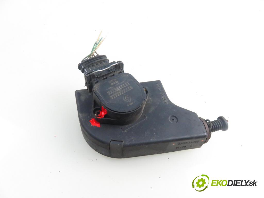 RENAULT SCENIC I (JA0/1_) MINIVAN 2003 0,00 1.6 - K4M 708 1598,00 Potenciometer plynu 8200139460 (Pedále)