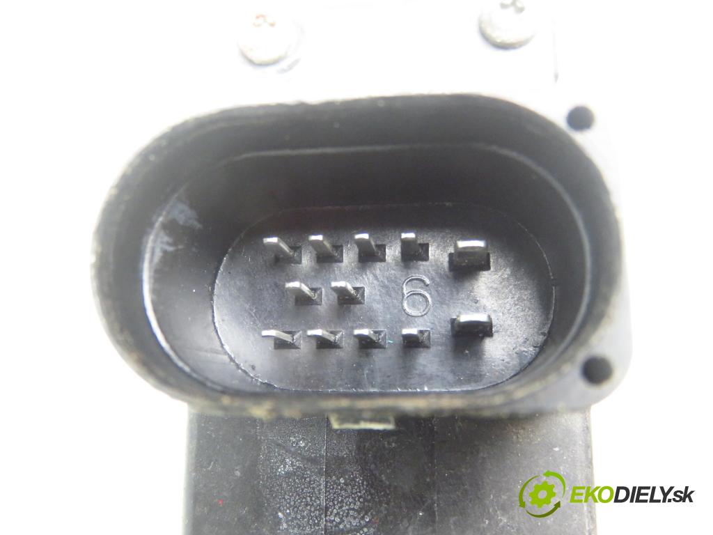 AUDI A3 (8L1) HB 2002 132,00 1.8 T 180 - AUQ 1781,00 motorek sťahovaní oken PP 8L4959802C