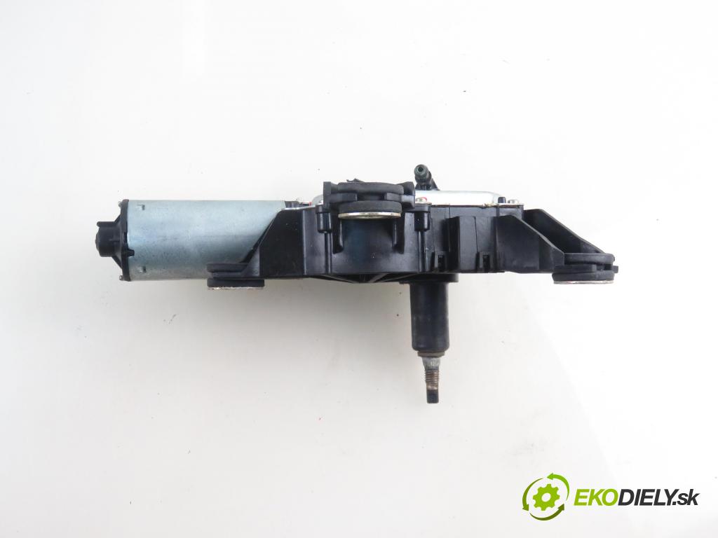 AUDI A3 (8L1) HB 2002 132,00 1.8 T 180 - AUQ 1781,00 motorek stěrače ZADNÍ: 8L0955711B ; 404430