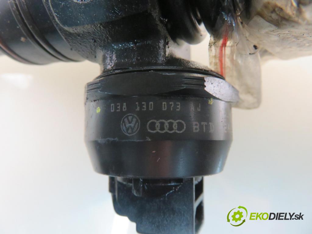 VW GOLF IV (1J1) HB 1999 74,00 1.9 TDI 4motion - ATD 1896,00 Vstrekovač 038130073AJ ; 0414720037 (Vstrekovače)