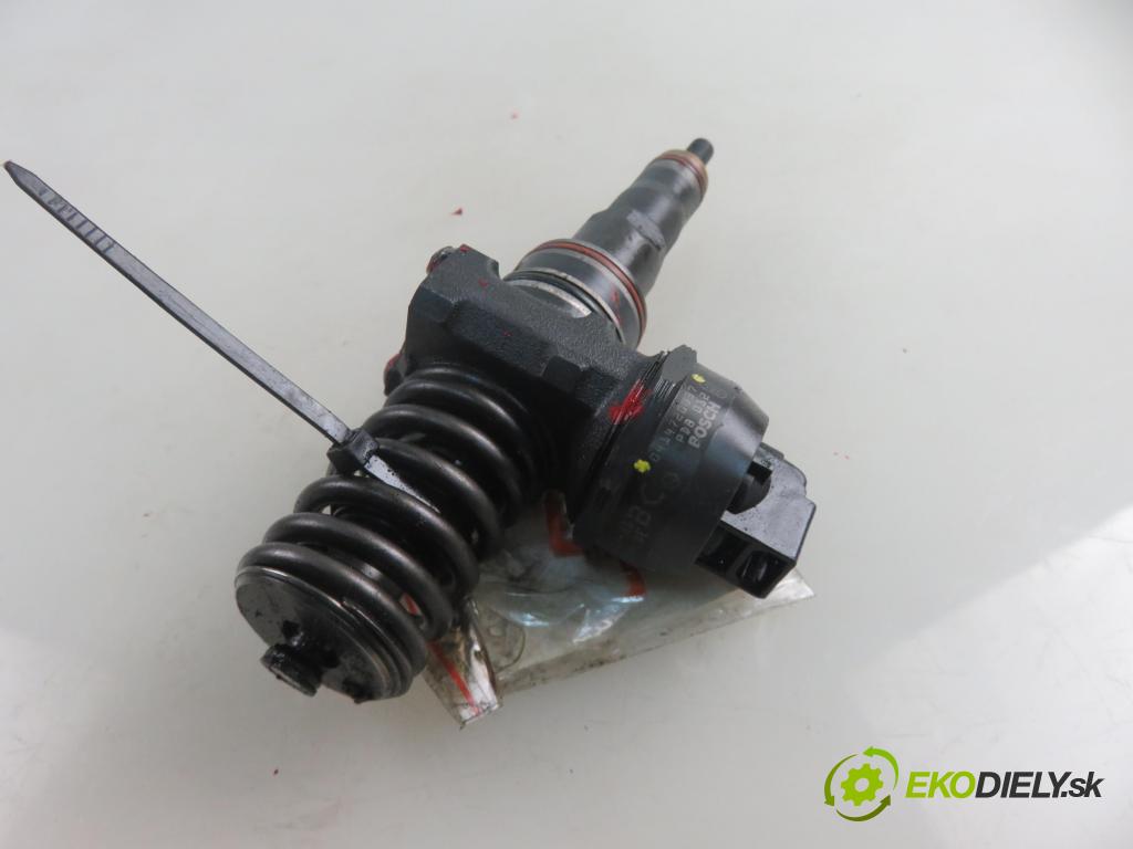 VW GOLF IV (1J1) HB 1999 74,00 1.9 TDI 4motion - ATD 1896,00 Vstrekovač 038130073AJ ; 0414720037 (Vstrekovače)