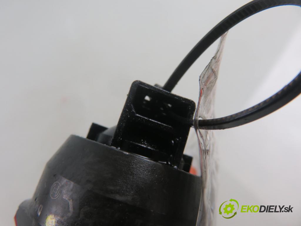 VW GOLF IV (1J1) HB 1999 74,00 1.9 TDI 4motion - ATD 1896,00 Vstrekovač 038130073AJ ; 0414720037 (Vstrekovače)