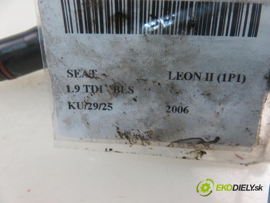 SEAT LEON (1P1) HB 2006 77,00 1.9 TDI - BLS 1896,00 Vstrekovač 038130073BN ; 0414720313 (Vstrekovače)