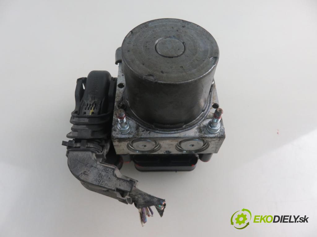 TOYOTA AVENSIS sedan (_T27_) SEDAN 2016 105,00 2.0 D-4D (WWT271_) - 2WW 1995,00 Pumpa ABS 2265106455 ; 0265956309 (Pumpy ABS)