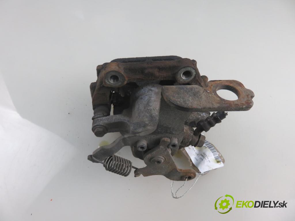 TOYOTA AVENSIS sedan (_T27_) SEDAN 2016 105,00 2.0 D-4D (WWT271_) - 2WW 1995,00 Brzdič strmeň pravé zadné