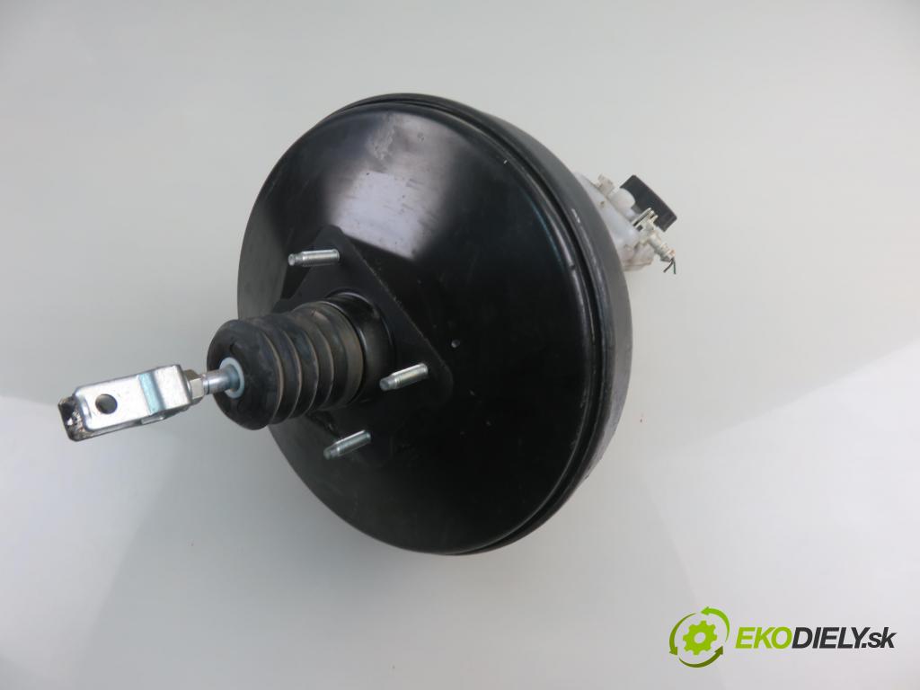 TOYOTA AVENSIS sedan (_T27_) SEDAN 2016 105,00 2.0 D-4D (WWT271_) - 2WW 1995,00 Posilovač 0204829399 ; 4720005351 (Servočerpadlá, pumpy riadenia)