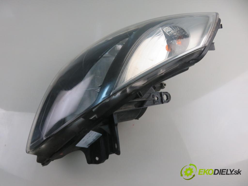 RENAULT CLIO III Grandtour (KR0/1_) KOMBI 2010 76,00 1.2 16V TCE - D4F 786 1149,00 světlo PP 8200892498