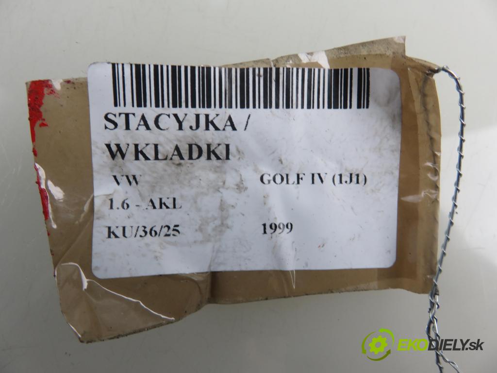 VW GOLF IV (1J1) HB 1999 74,00 1.6 - AKL 1595,00 spinačka 4B0905851C (Spínacie skrinky a kľúče)