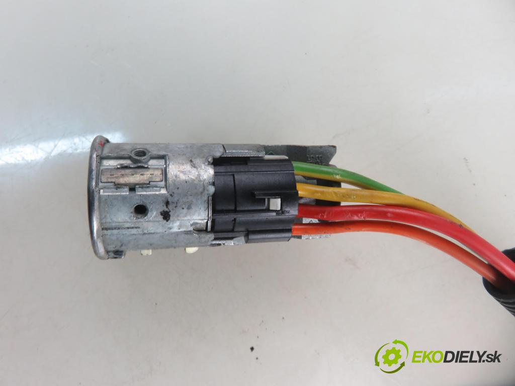 RENAULT SCENIC I (JA0/1_) MINIVAN 2003 0,00 1.6 - K4M 708 1598,00 spinačka  (Spínacie skrinky a kľúče)