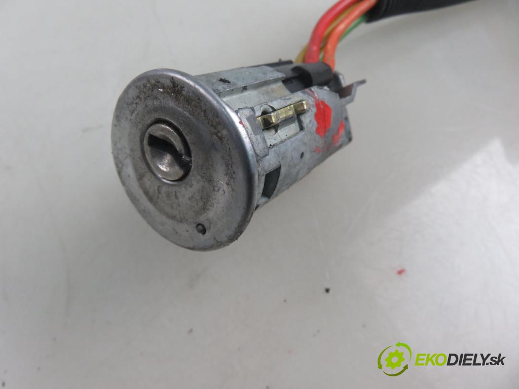 RENAULT SCENIC I (JA0/1_) MINIVAN 2003 0,00 1.6 - K4M 708 1598,00 spinačka  (Spínacie skrinky a kľúče)