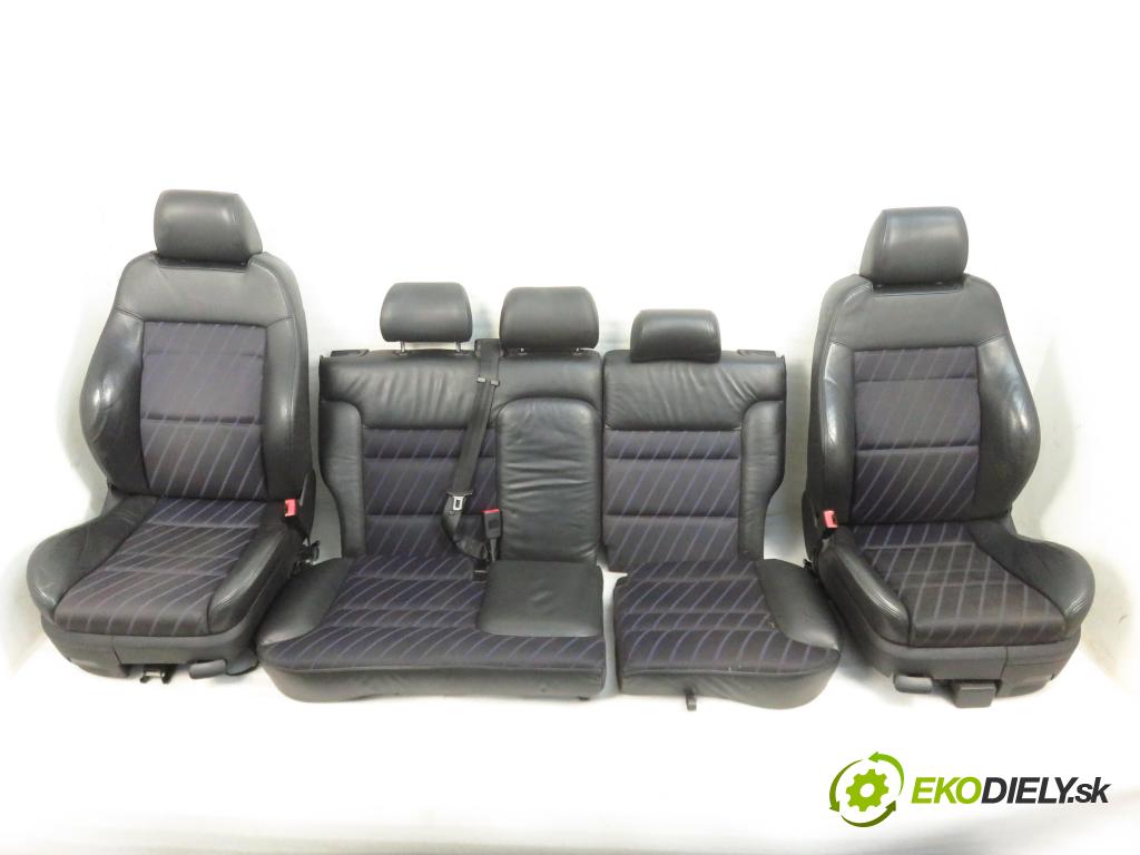 AUDI A3 (8L1) HB 2002 132,00 1.8 T 180 - AUQ 1781,00 Sedadlá, sedačky