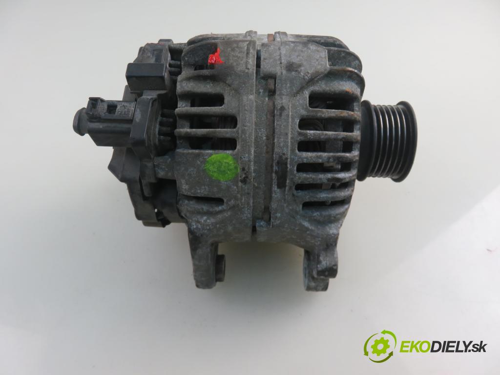 VW POLO CLASSIC (6V2) SEDAN 2000 55,00 75 1.4 16V - AUA 1390,00 Alternátor 037903025L ; 0124315005 (Alternátory)