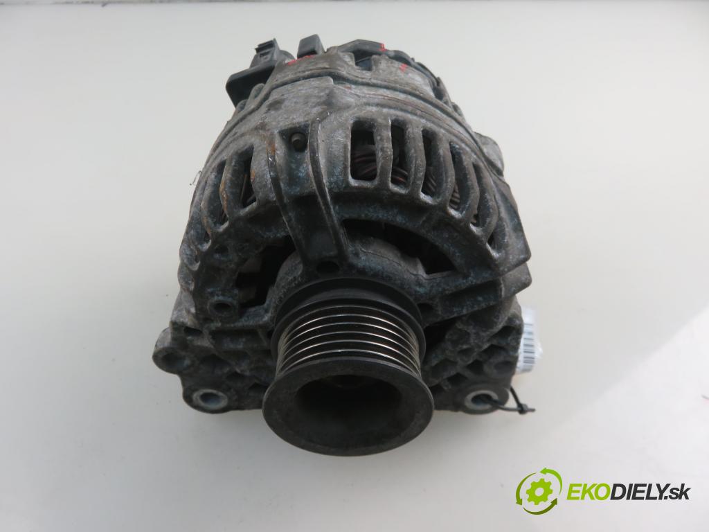 VW POLO CLASSIC (6V2) SEDAN 2000 55,00 75 1.4 16V - AUA 1390,00 Alternátor 037903025L ; 0124315005 (Alternátory)