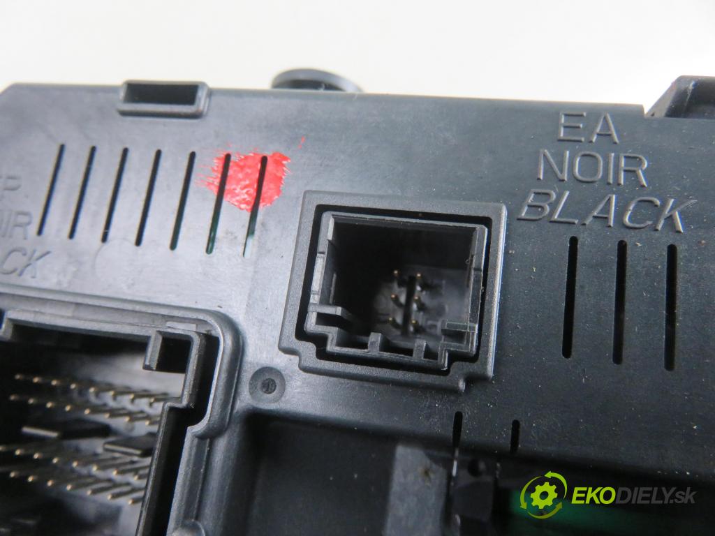 CITROEN C4 I (LC_) HB 2010 65,00 1.4 16V 88 - KFU 1360,00 MODUL BSI 9664059180